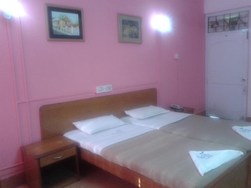 Colva Residency Hotell Rum bild